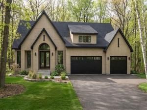 MLS #NST6825143 image #0