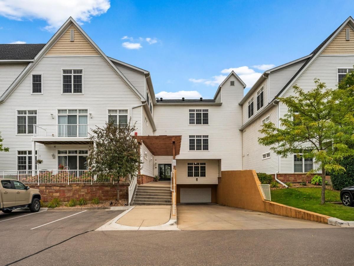 MLS #NST7017481 image #0