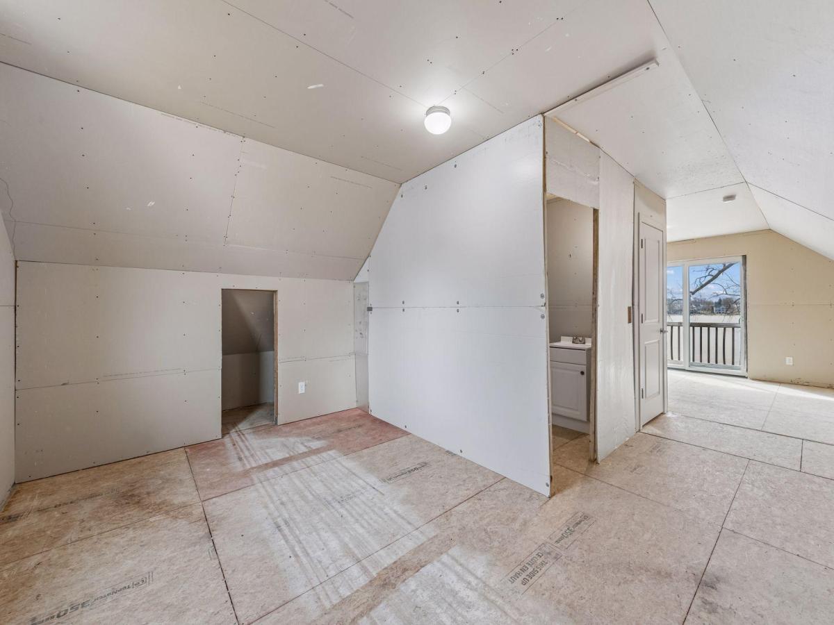 MLS #NST7037688 image #0
