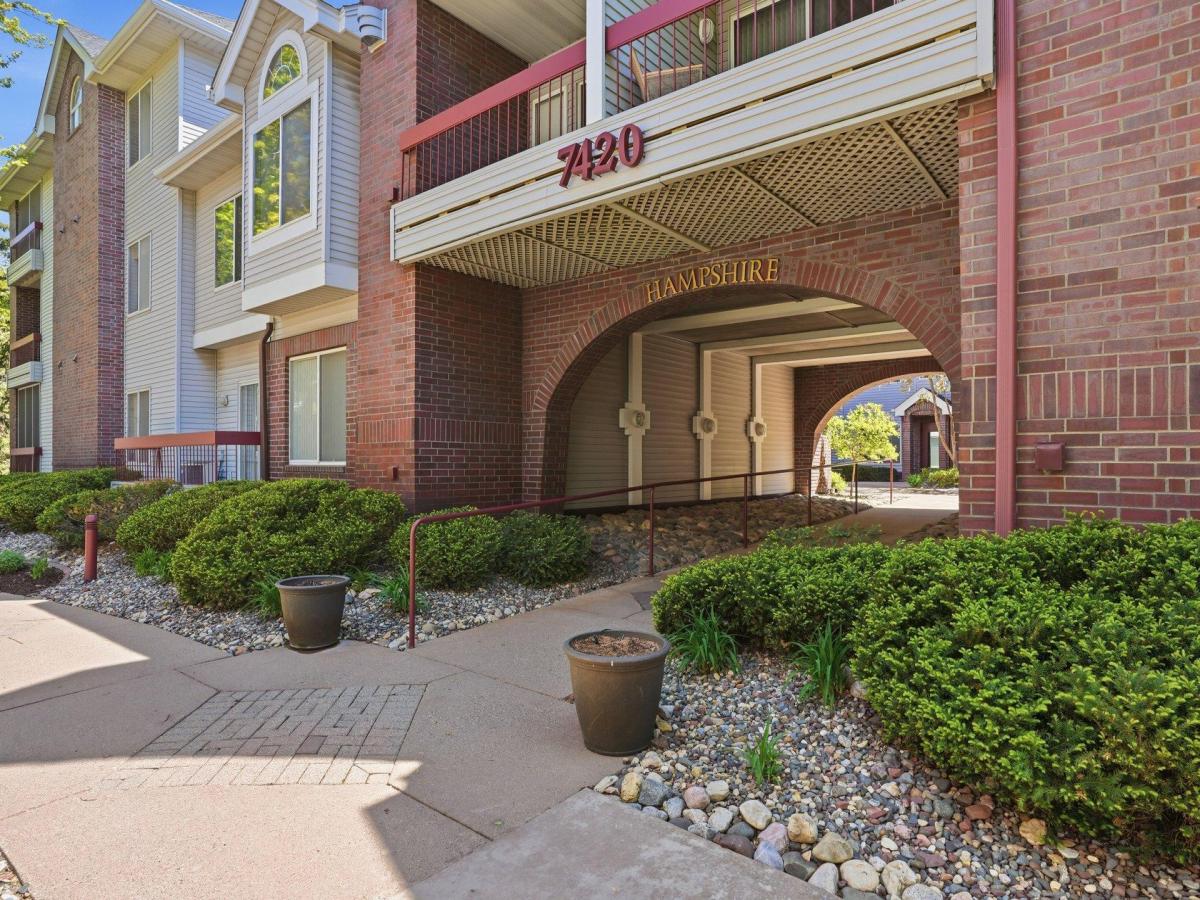 MLS #NST7074234 image #0
