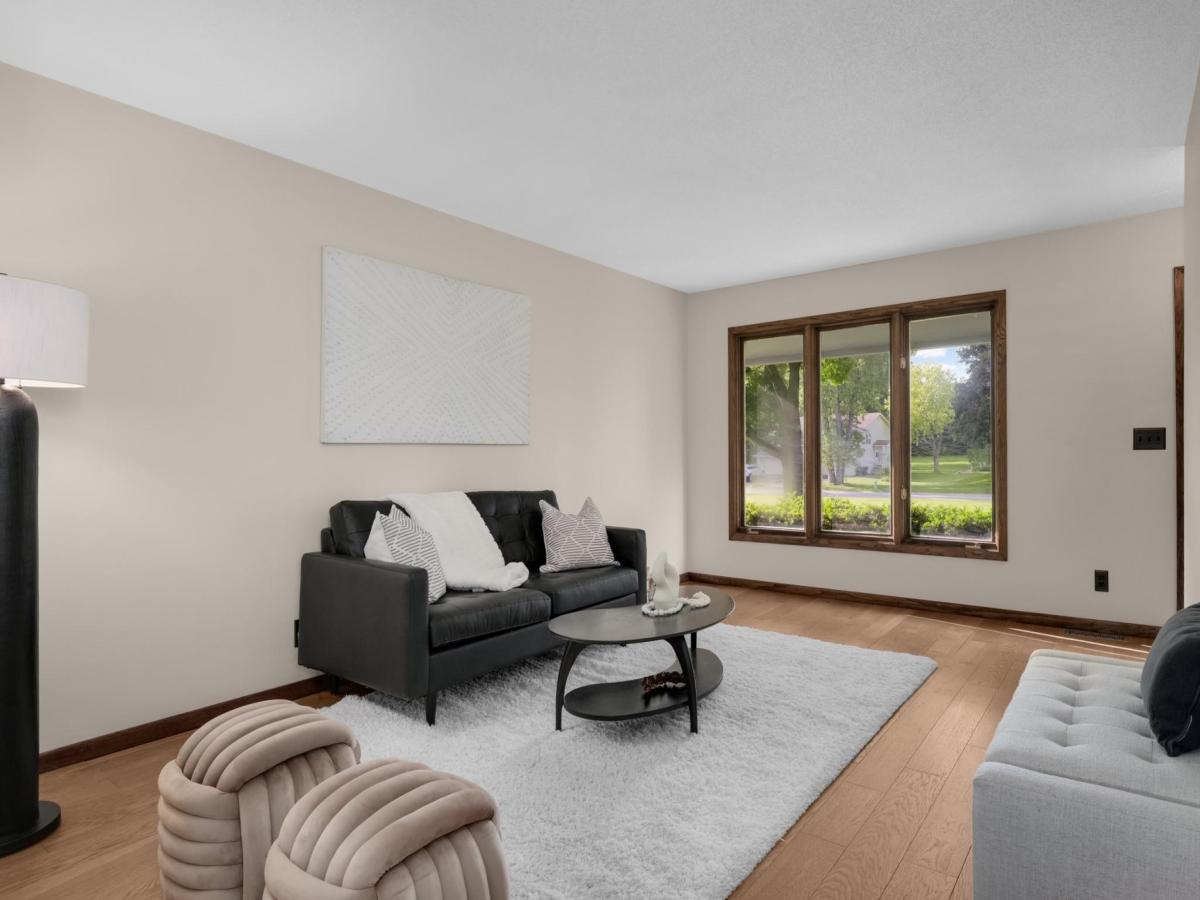 MLS #NST7085350 image #0
