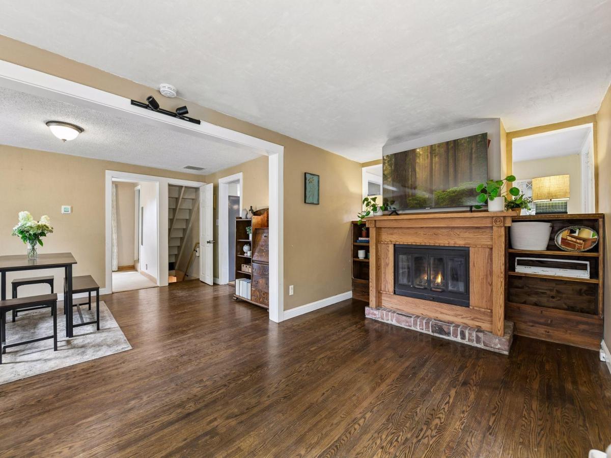 MLS #NST7126659 image #0