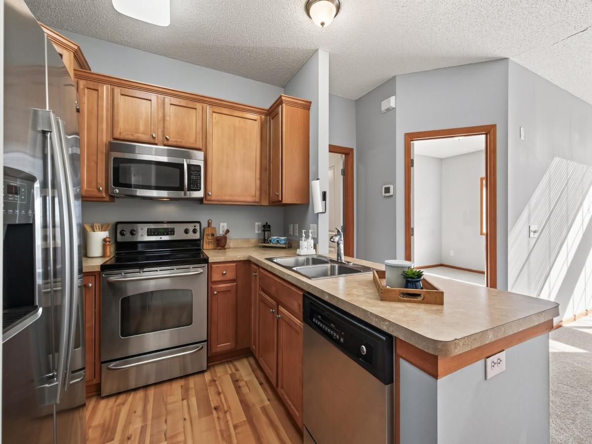 MLS #NST7128130 image #0