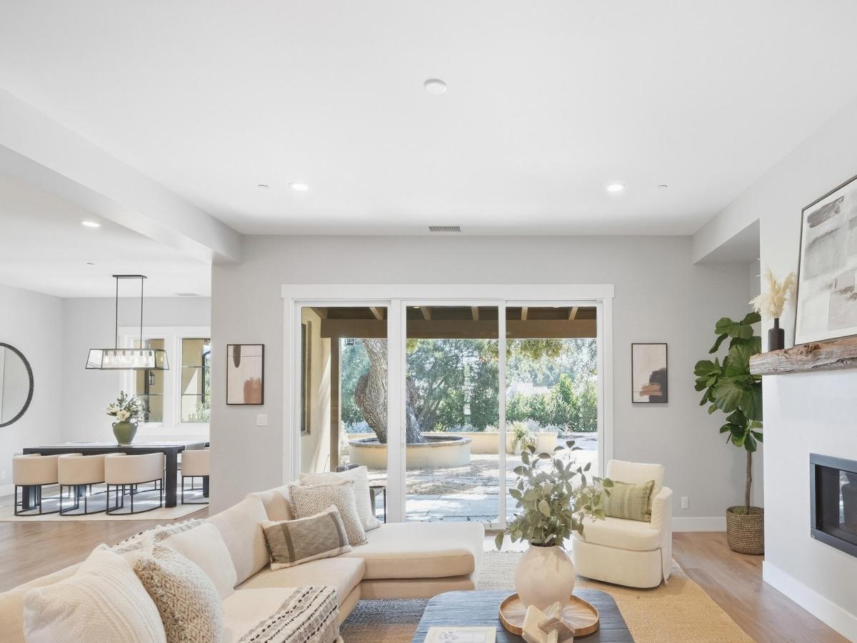 MLS #26001195 image #0