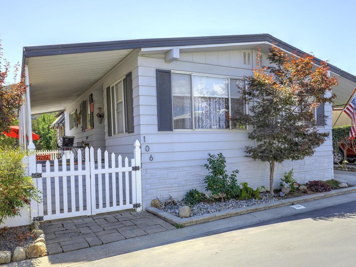 MLS #26001747 image #0