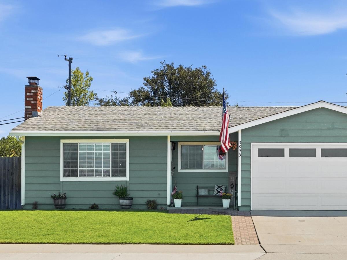 MLS #26001752 image #0