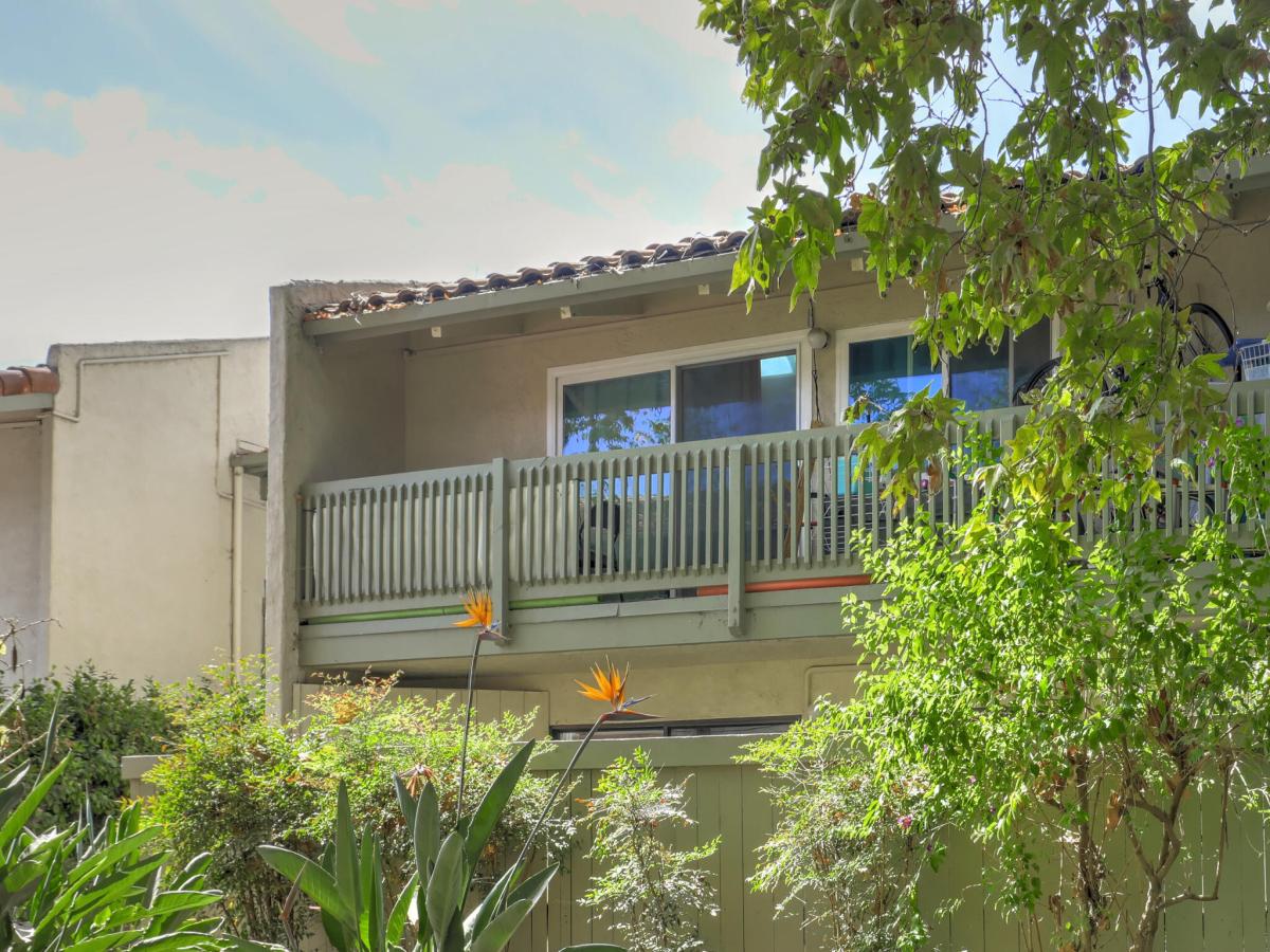 MLS #26001776 image #0