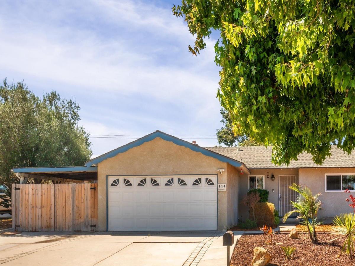 MLS #26001818 image #0