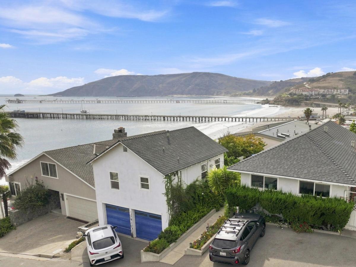 MLS #26001865 image #0
