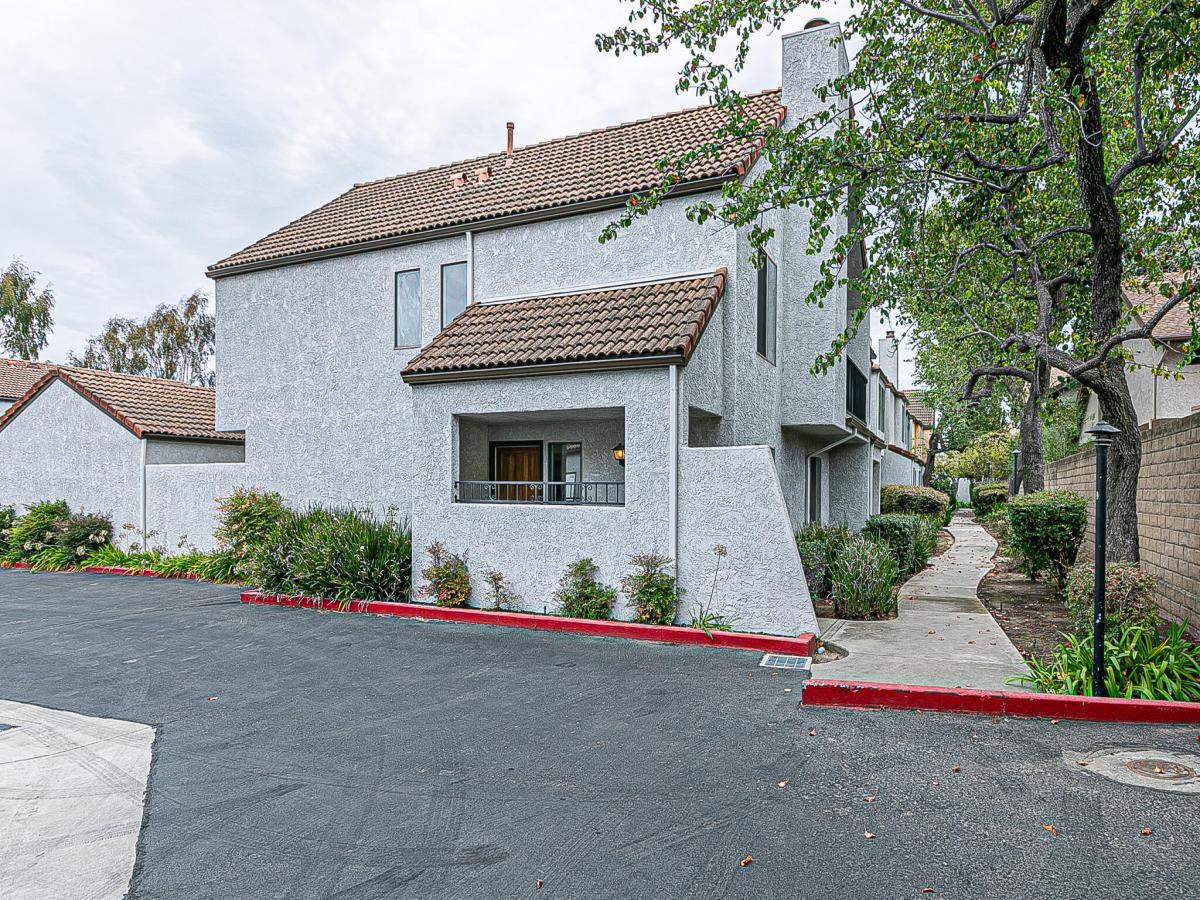 MLS #26001923 image #0