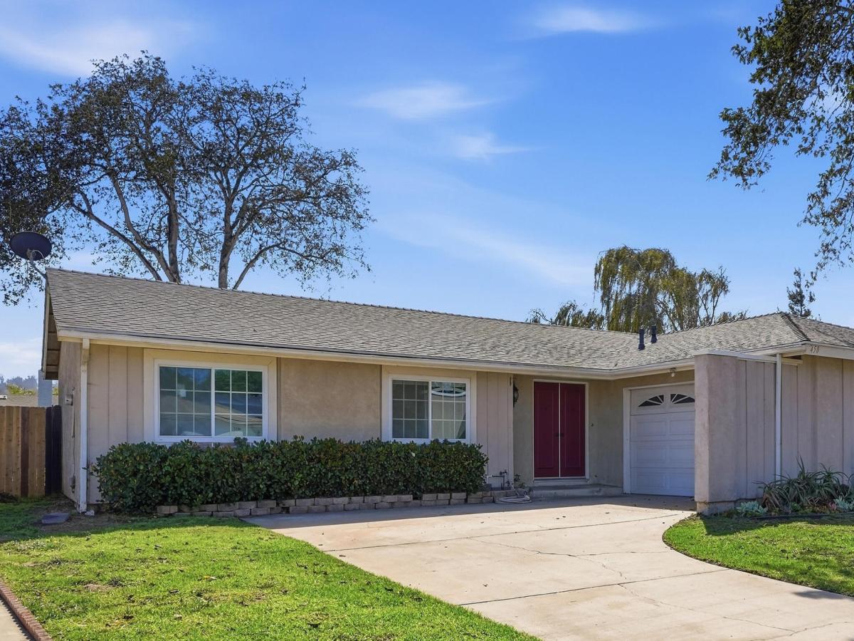 MLS #26001986 image #0