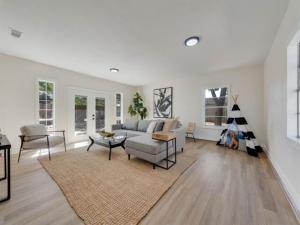 MLS #20741689 image #0