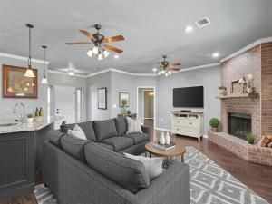 MLS #20742609 image #0