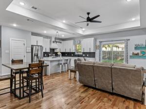 MLS #20748656 image #0