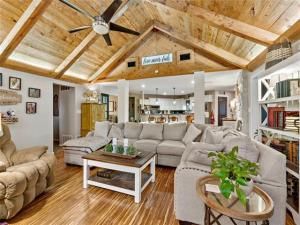 MLS #20801464 image #0