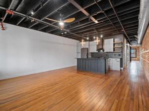 MLS #20803874 image #0