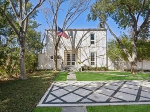 MLS #20828726 image #0