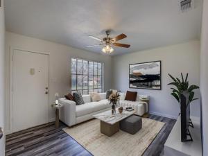 MLS #20860597 image #0