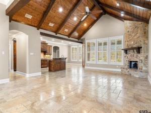 MLS #20866958 image #0
