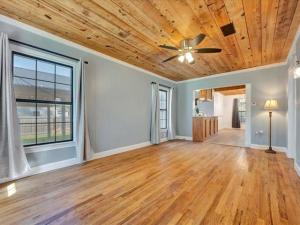 MLS #20875452 image #0