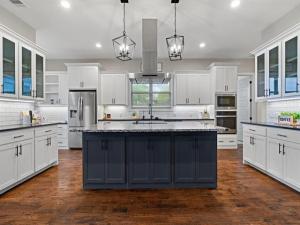 MLS #20888453 image #0