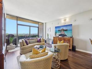 MLS #20896659 image #0