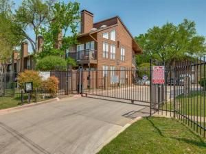 MLS #20898036 image #0