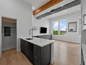 MLS #20900925 image #0