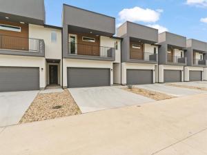 MLS #20909798 image #0