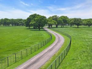 MLS #20917885 image #0