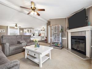 MLS #20934133 image #0