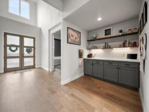 MLS #20935436 image #0