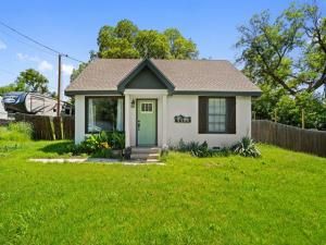 MLS #20937043 image #0