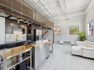 MLS #20943766 image #0