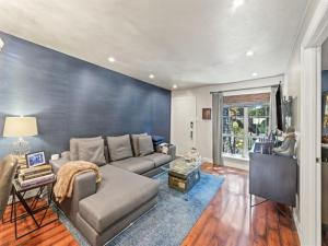 MLS #20945047 image #0