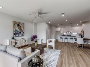 MLS #20947904 image #0