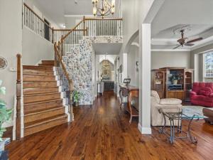 MLS #20949007 image #0