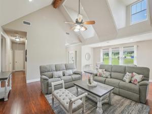 MLS #20949663 image #0