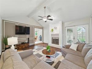 MLS #20954384 image #0