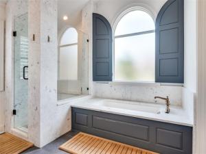 MLS #20957976 image #0