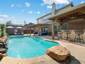 MLS #20960040 image #0