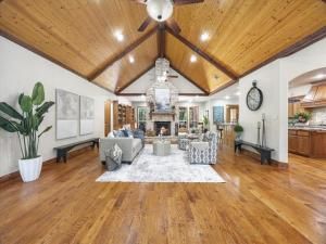 MLS #20967015 image #0