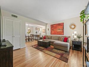 MLS #20969294 image #0