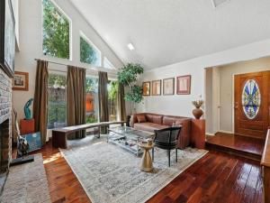 MLS #20970137 image #0