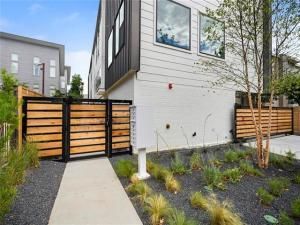 MLS #20975443 image #0