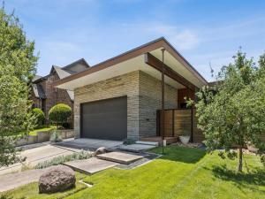 MLS #20990828 image #0