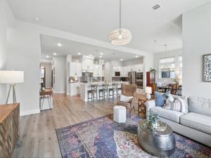 MLS #20994560 image #0