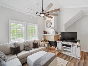 MLS #20995633 image #0