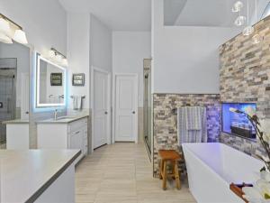 MLS #20997945 image #0