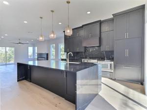 MLS #20998922 image #0